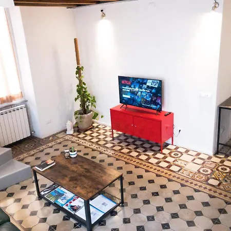 Loft In The City Center Appartamento